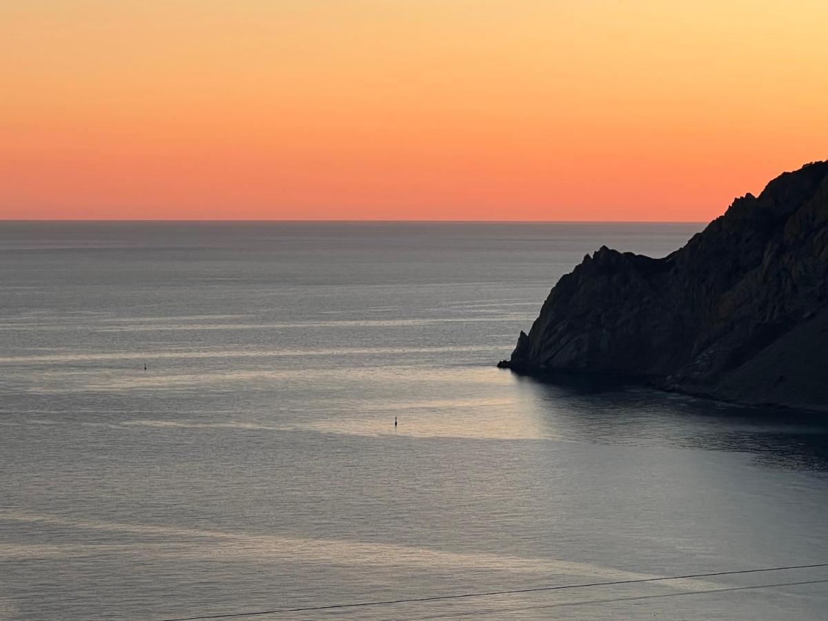 Le Cinque Vele ***** Cinque Terre Apartment Monterosso al Mare Luaran gambar